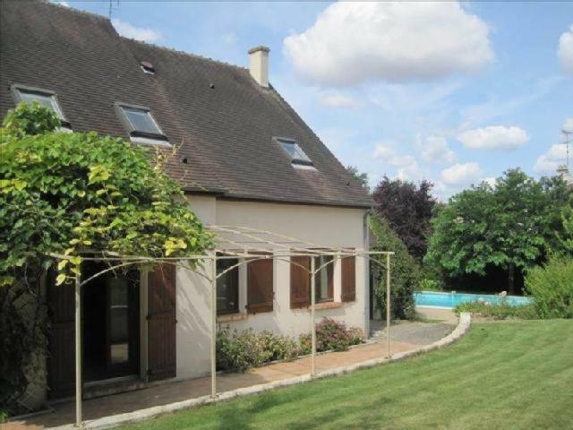 Au Chat Perche Mareil-sur-Mauldre Exterior photo